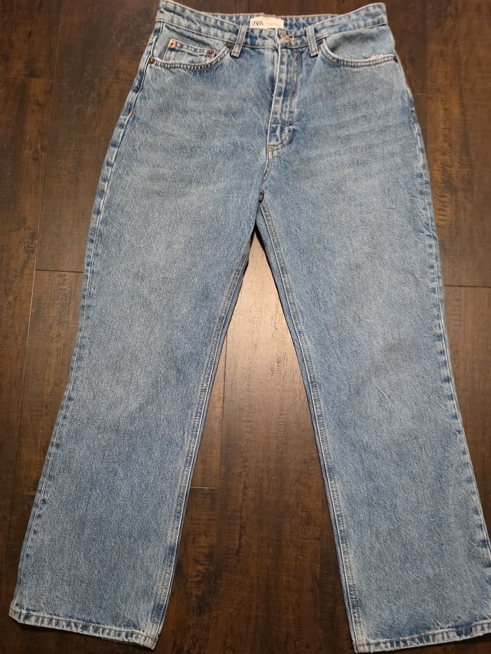 Zara Relaxed Light Blue Denim Jeans